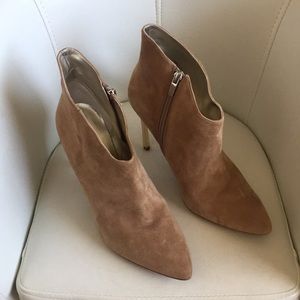 Enzo Angiolini booties